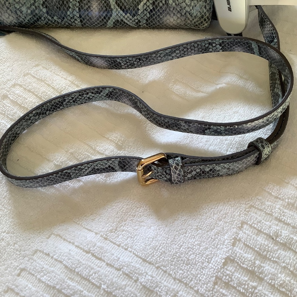 G.I.L.I Leather Printed Saddle Crossbody Bag Teal Cobra - Picture 13 of 16